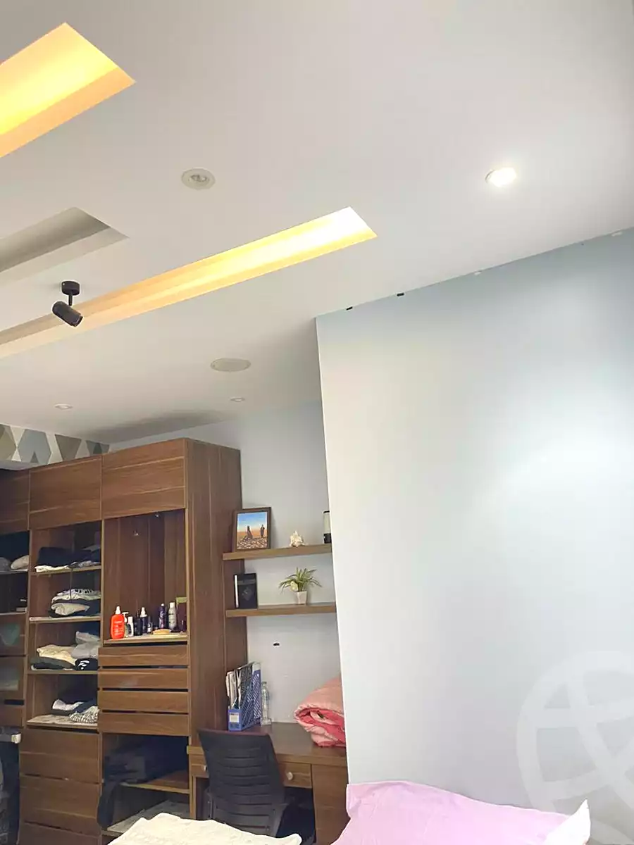 https://aqarmap.com.eg/ar/listing/7202160-for-sale-cairo-new-cairo-compounds-eastown-eastown-parks