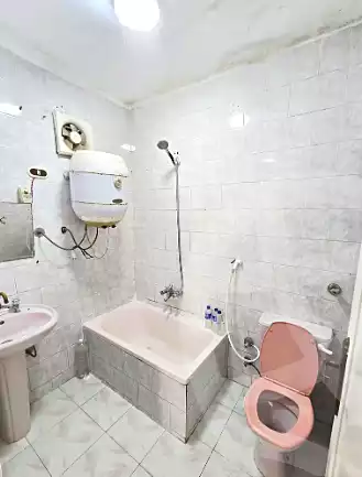 https://aqarmap.com.eg/en/listing/7202426-for-sale-alexandria-al-agamy-shataa-el-nakheel-street-12