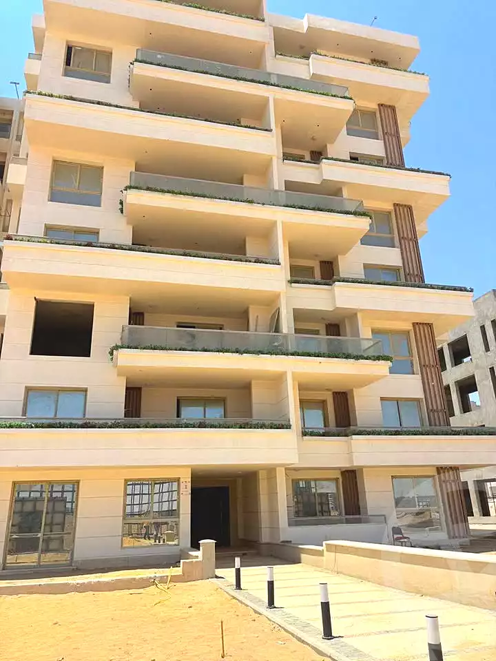 https://aqarmap.com.eg/en/listing/7202472-for-sale-cairo-new-administrative-capital-r8-dy-jwy-2-tj-msr-llttwyr