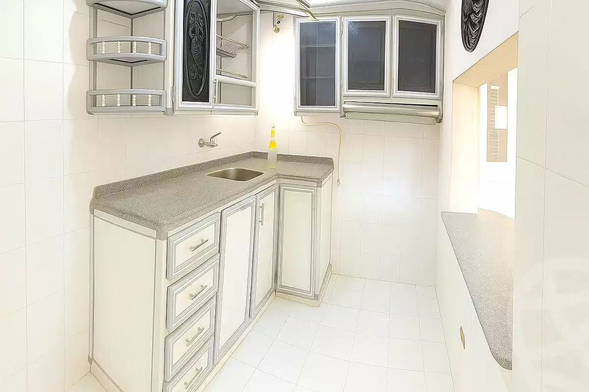 https://aqarmap.com.eg/ar/listing/7202649-for-sale-alexandria-al-agamy-el-hanouvel-el-kholafaa-el-rashdeen-st