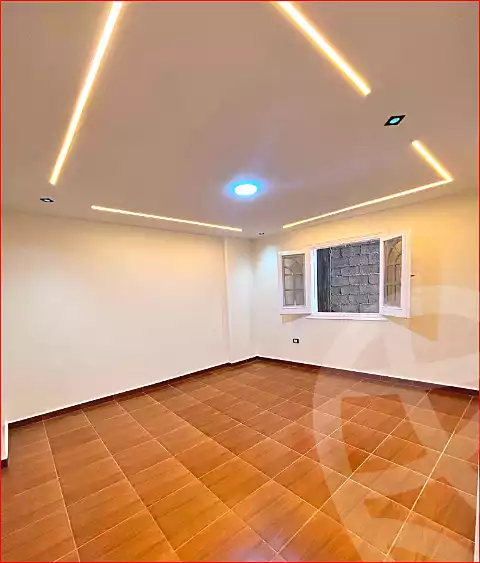 https://aqarmap.com.eg/ar/listing/7202733-for-sale-alexandria-sydy-bshr-sydy-bshr-bhry-shr-mhmwd-l-yswy