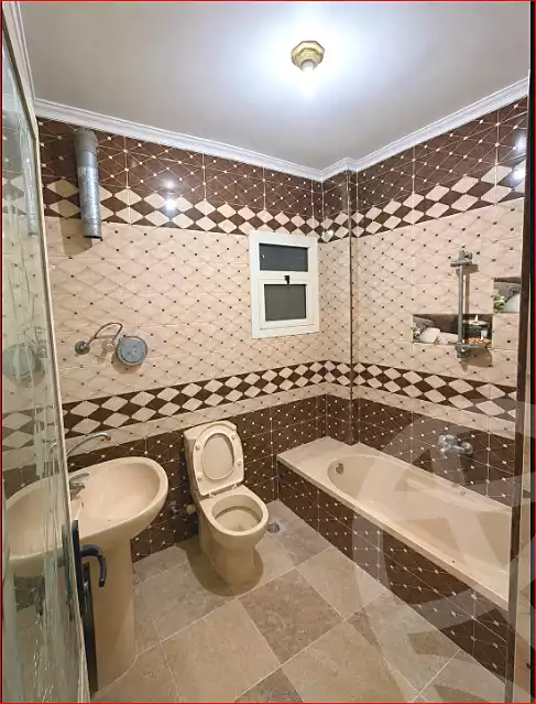 https://aqarmap.com.eg/en/listing/7202890-for-sale-alexandria-lsywf-shamaa