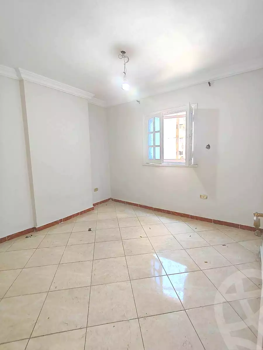 https://aqarmap.com.eg/en/listing/7202903-for-sale-alexandria-el-mandara-alex-el-mandara-bahri