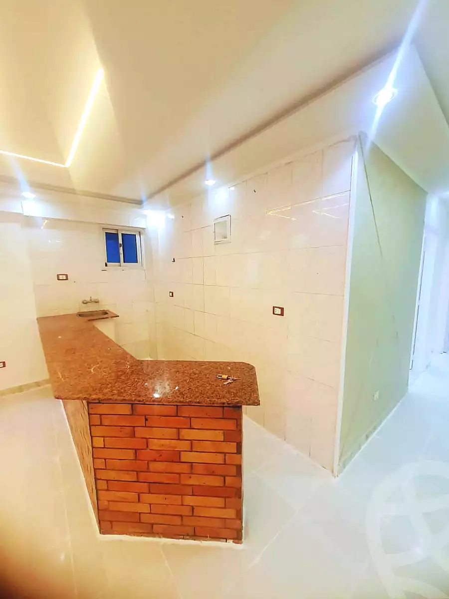 https://aqarmap.com.eg/ar/listing/7203136-for-sale-alexandria-al-agamy-shataa-el-nakheel-street-12