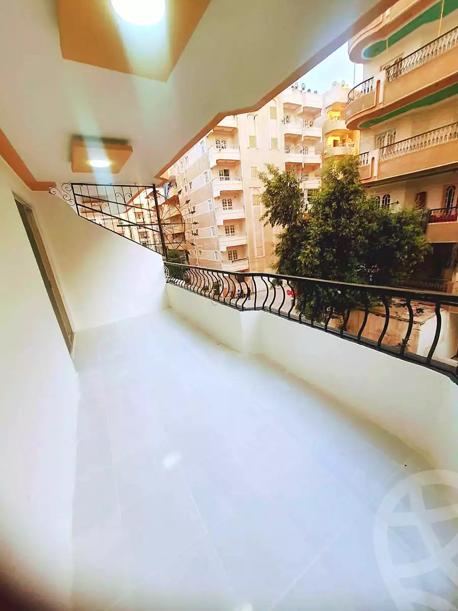 https://aqarmap.com.eg/ar/listing/7203136-for-sale-alexandria-al-agamy-shataa-el-nakheel-street-12