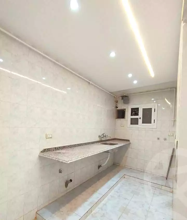 https://aqarmap.com.eg/ar/listing/7203257-for-rent-alexandria-al-agamy-lbytsh-belia-st