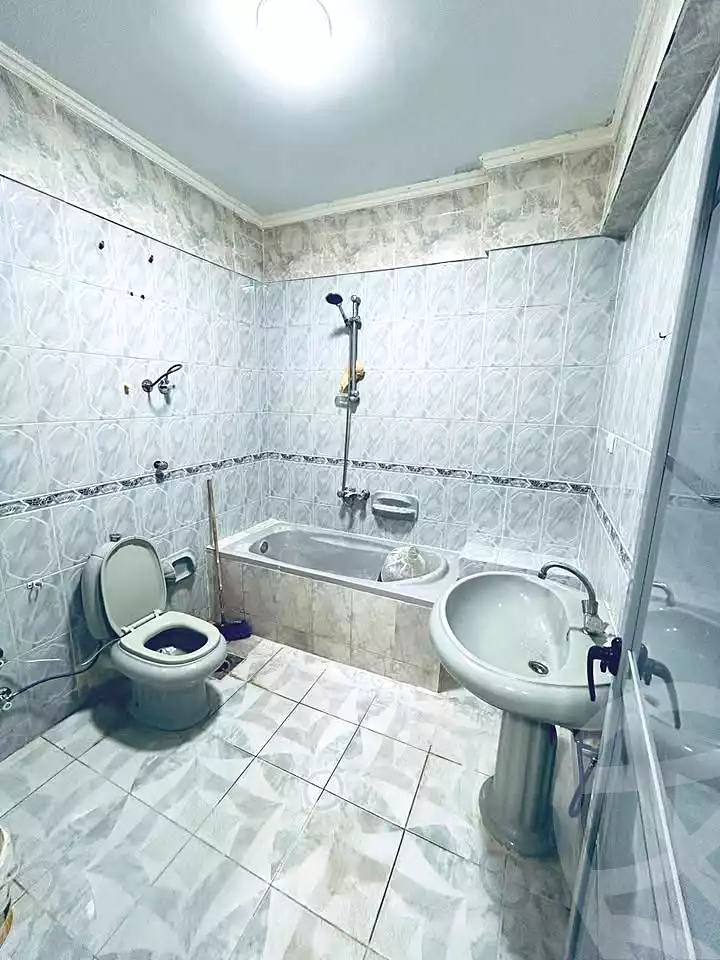 https://aqarmap.com.eg/ar/listing/7203272-for-sale-alexandria-al-agamy-el-hanouvel-kasr-al-quiri-st-1