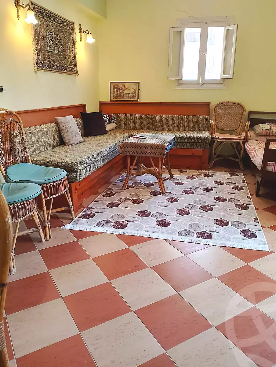 https://aqarmap.com.eg/ar/listing/7203350-for-sale-alexandria-al-agamy-lbytsh-bianchiii