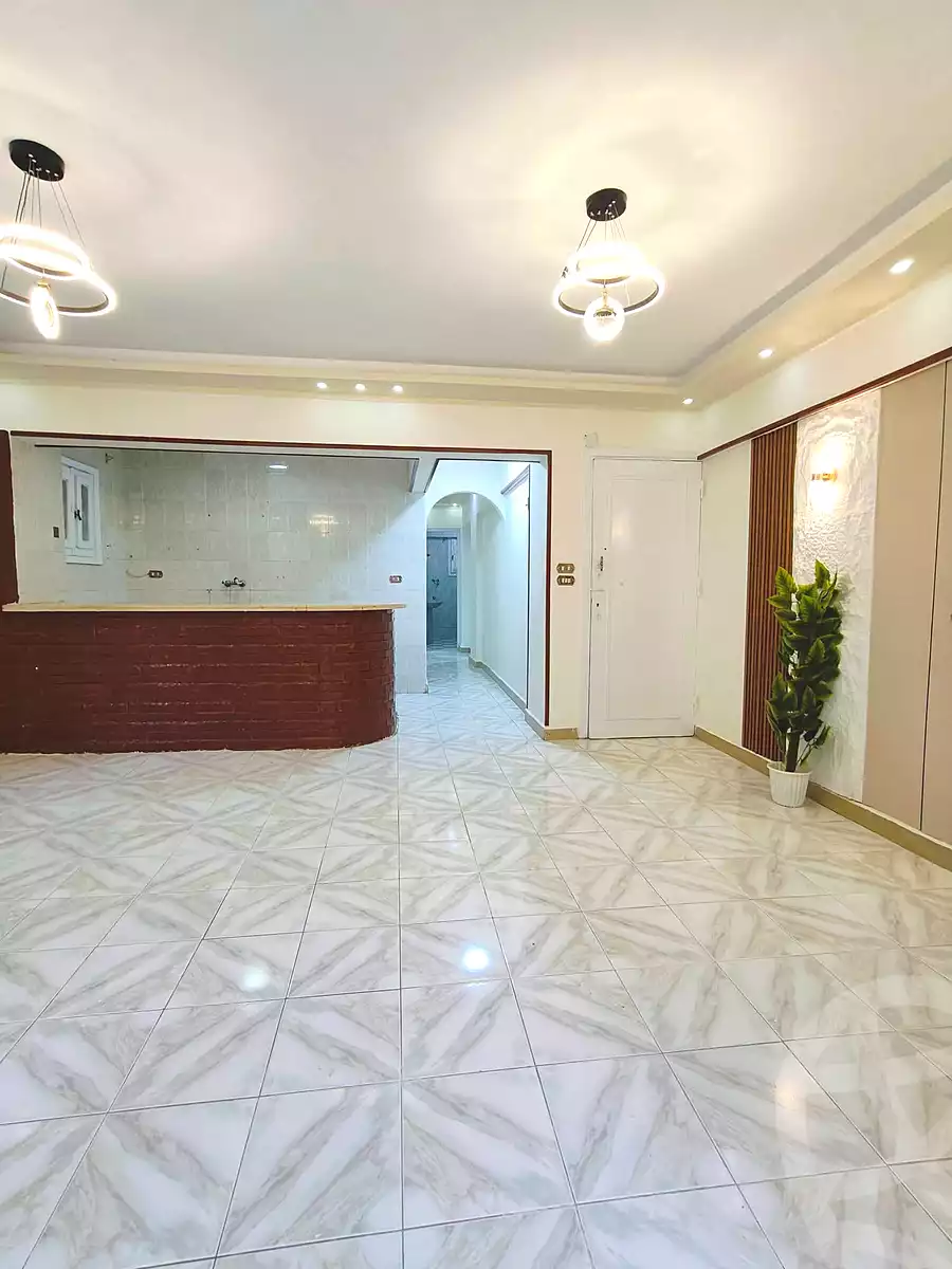 https://aqarmap.com.eg/ar/listing/7203380-for-sale-alexandria-al-agamy-shataa-el-nakheel