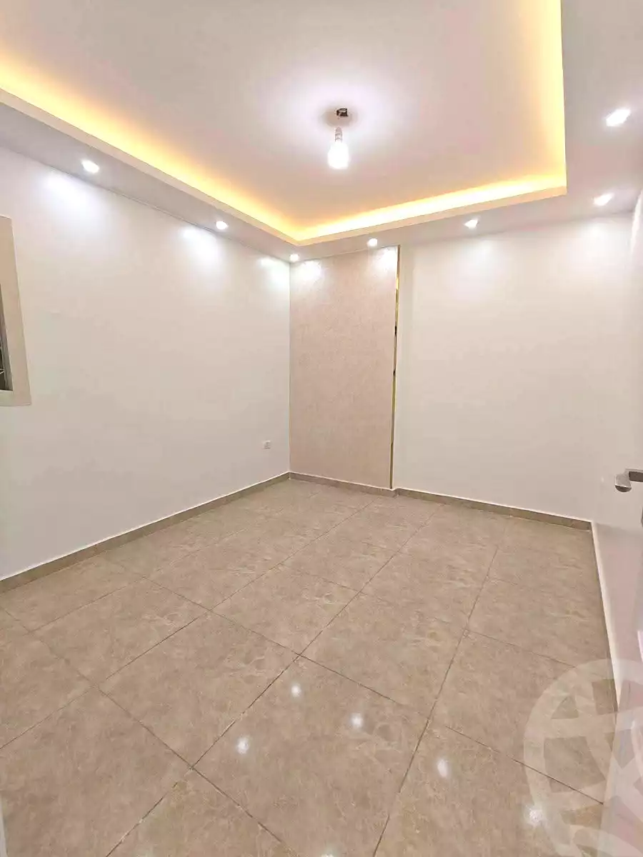 https://aqarmap.com.eg/ar/listing/7203414-for-sale-alexandria-el-asafra-l-sfr-bhry