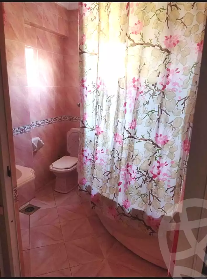 https://aqarmap.com.eg/en/listing/7203442-for-sale-alexandria-al-agamy-el-hanouvel-el-salam-st