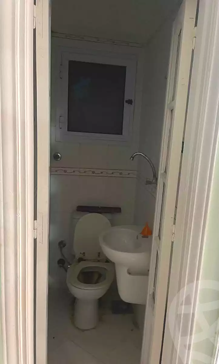 https://aqarmap.com.eg/en/listing/7203480-for-sale-alexandria-sydy-bshr-sydy-bshr-bhry-gamal-abd-el-nasir-st