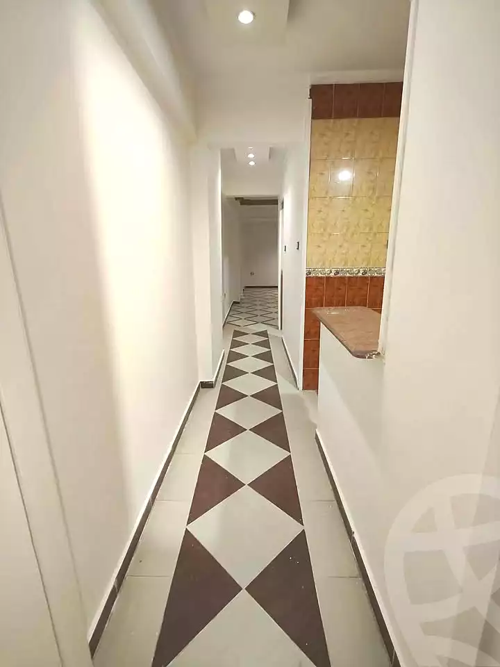 https://aqarmap.com.eg/ar/listing/7203542-for-sale-alexandria-lsywf-el-falki