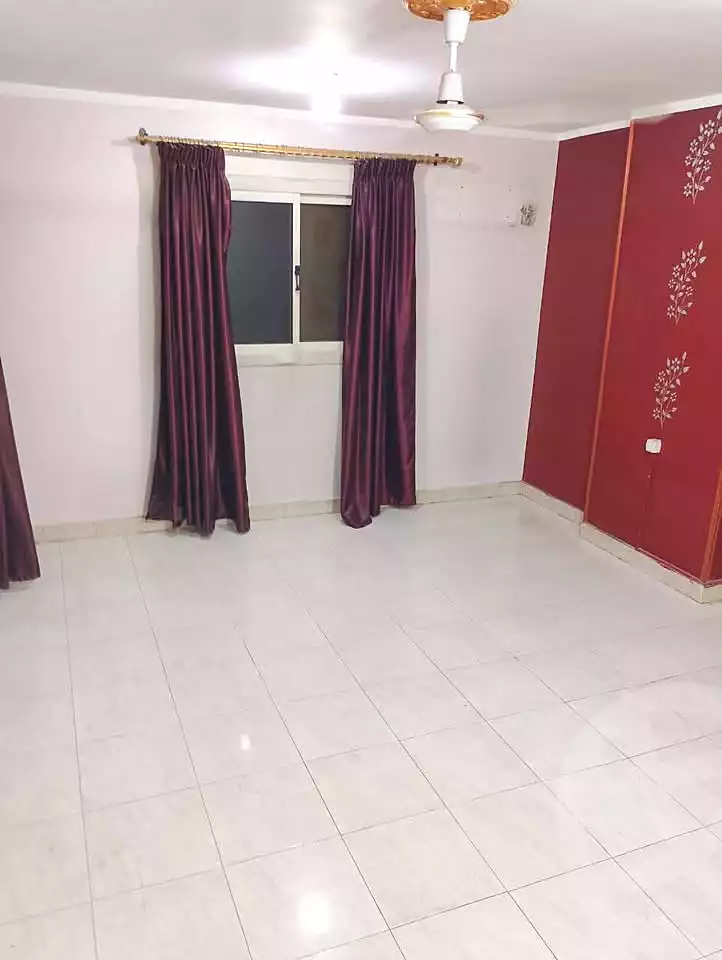 https://aqarmap.com.eg/ar/listing/7203580-for-rent-cairo-helwan-helwan-el-sharkeya-abd-el-rahman-pasha-st