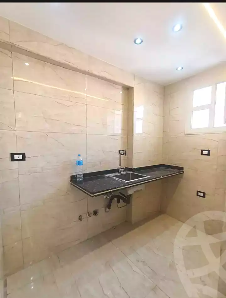 https://aqarmap.com.eg/en/listing/7202187-for-sale-alexandria-al-agamy-bw-ywsf