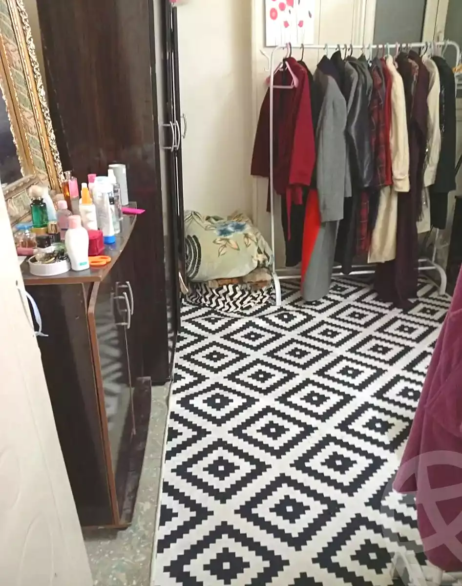 https://aqarmap.com.eg/en/listing/7203885-for-sale-cairo-el-haram-shareaa-khatem-el-morsalen
