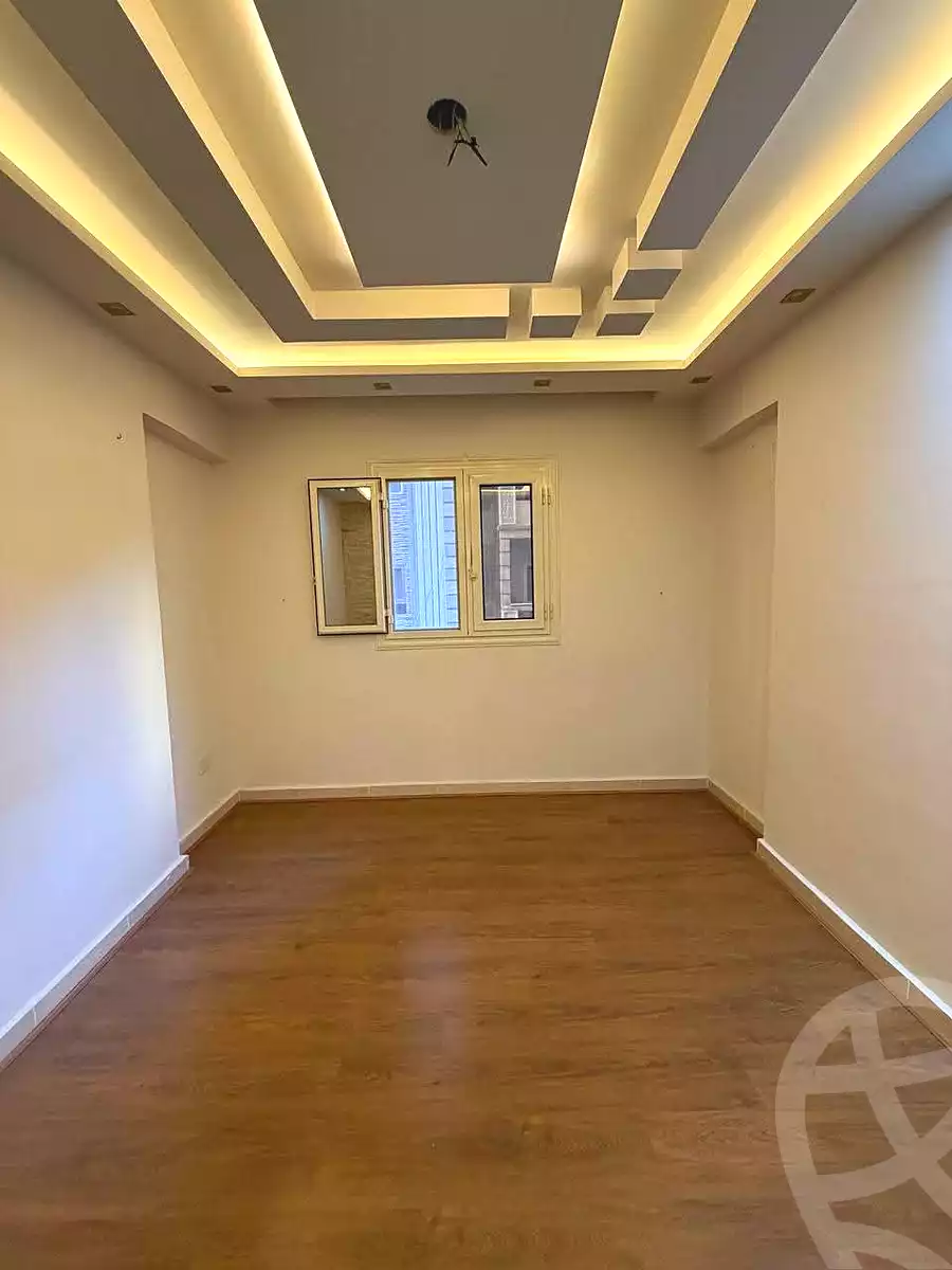 https://aqarmap.com.eg/en/listing/7203947-for-sale-alexandria-miami-shr-jml-bd-lnsr