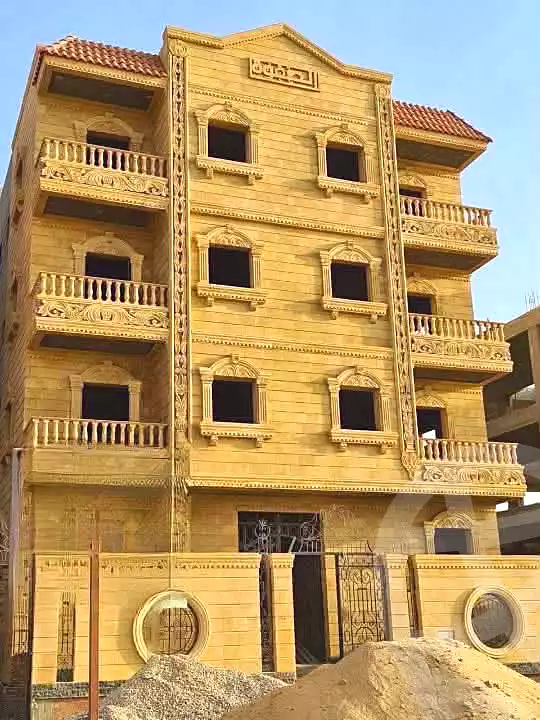https://aqarmap.com.eg/en/listing/7204235-for-sale-cairo-badr-city-hai-el-ashgar-featured-neighborhood-el-imam-el-bokhary-st