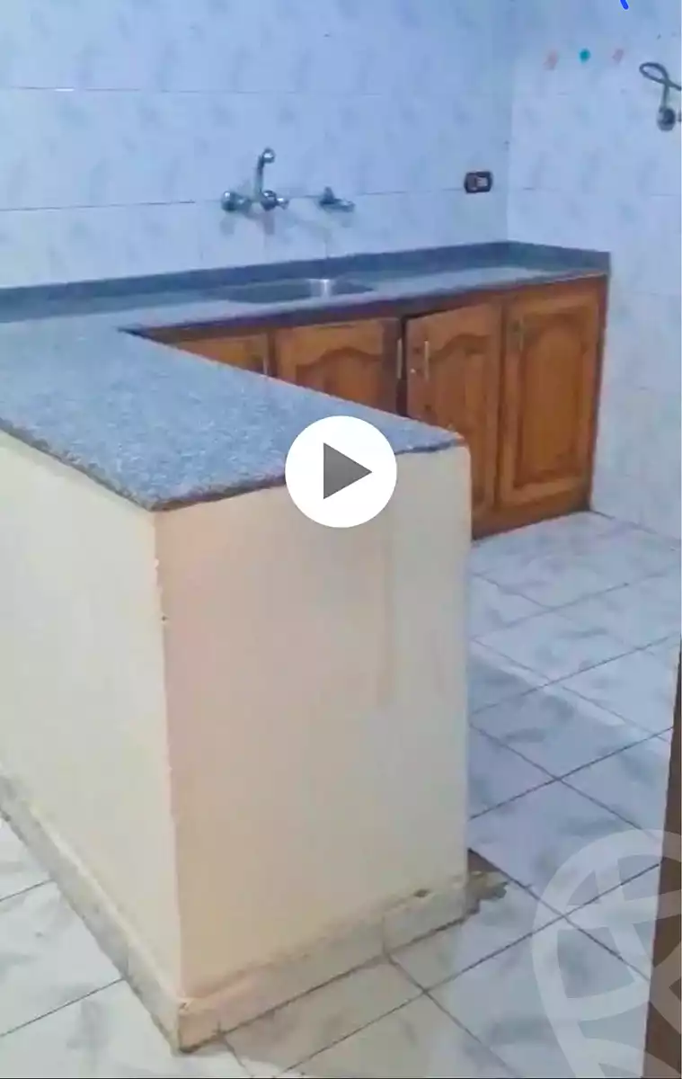 https://aqarmap.com.eg/ar/listing/7204258-for-sale-alexandria-sydy-bshr-sydy-bshr-bhry