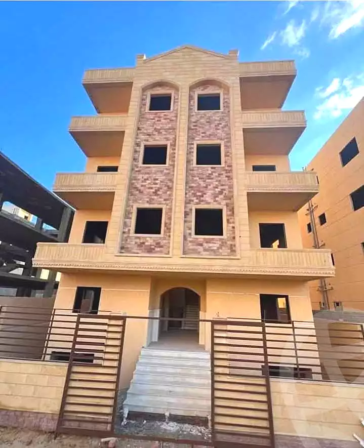 https://aqarmap.com.eg/en/listing/7204428-for-sale-cairo-badr-city-hai-el-ashgar-featured-neighborhood-el-imam-el-bokhary-st