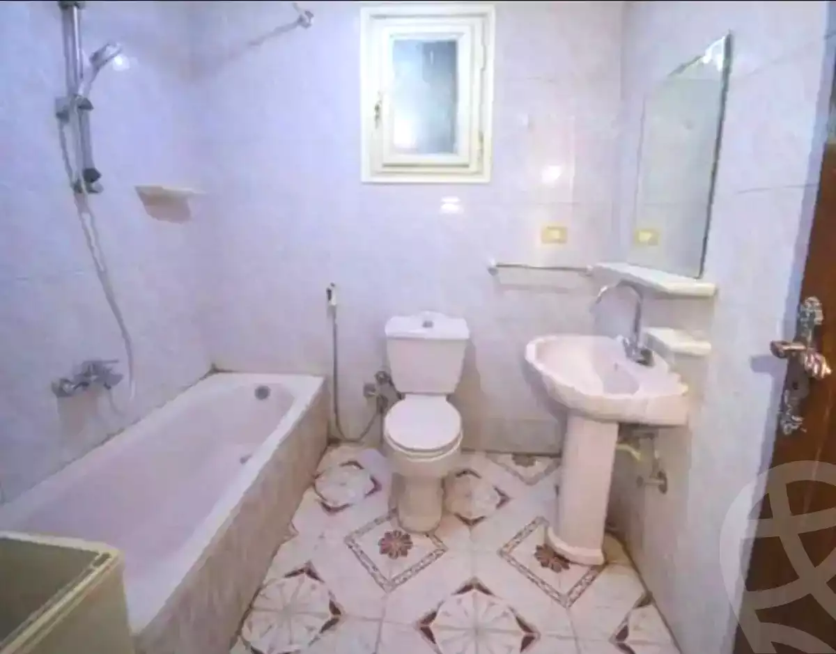https://aqarmap.com.eg/ar/listing/7204503-for-sale-alexandria-el-asafra-l-sfr-bhry