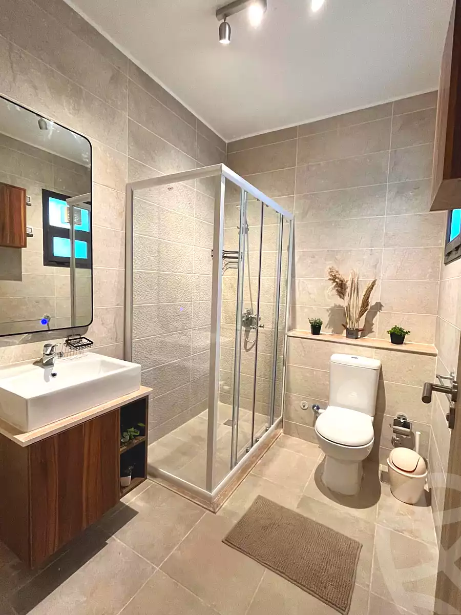 https://aqarmap.com.eg/en/listing/7204498-for-rent-cairo-new-cairo-compounds-fyfth-skwyr-mwl-lmrsm-llttwyr