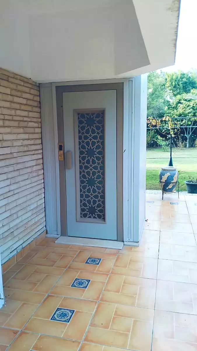 6 BR Villa in Al Rabwa, photo 6 of 11