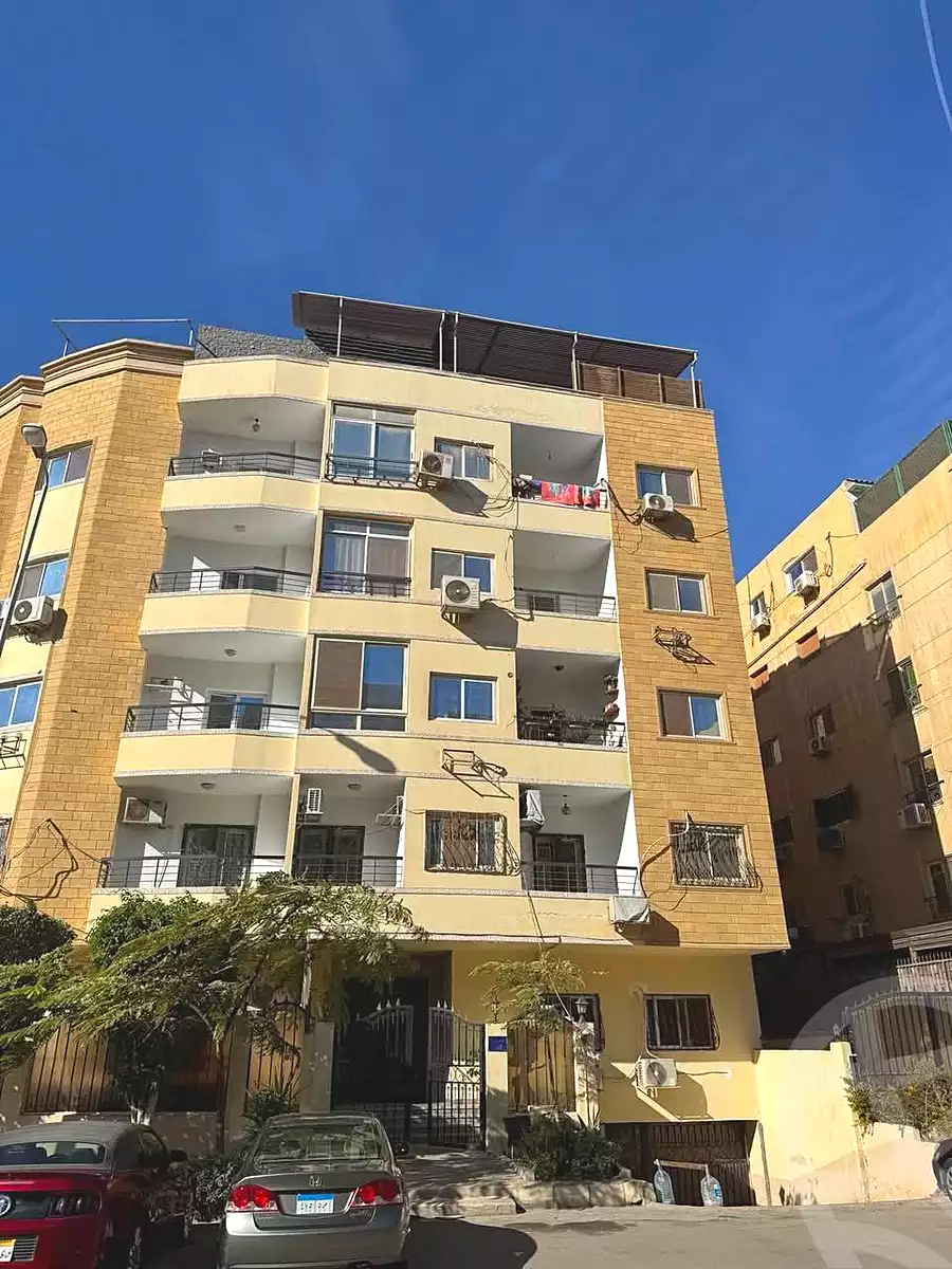 https://aqarmap.com.eg/ar/listing/7204633-for-sale-cairo-new-cairo-el-banafsg-el-banafsag-omarat-al-gabri-st