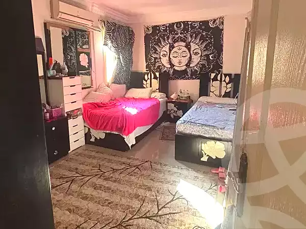 https://aqarmap.com.eg/ar/listing/7204638-for-sale-alexandria-lauran