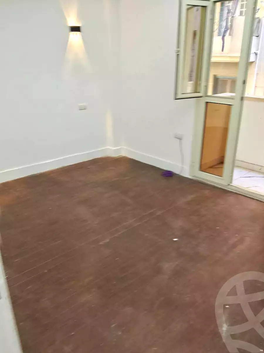 https://aqarmap.com.eg/ar/listing/7204660-for-sale-alexandria-sydy-bshr-sydy-bshr-bhry-gamal-abd-el-nasir-st