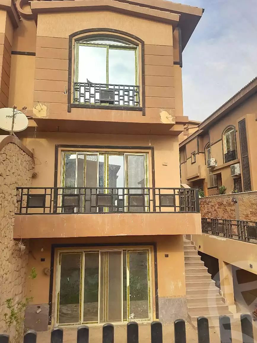 5 BR Villa in Pyramids Walk, photo 2 of 14
