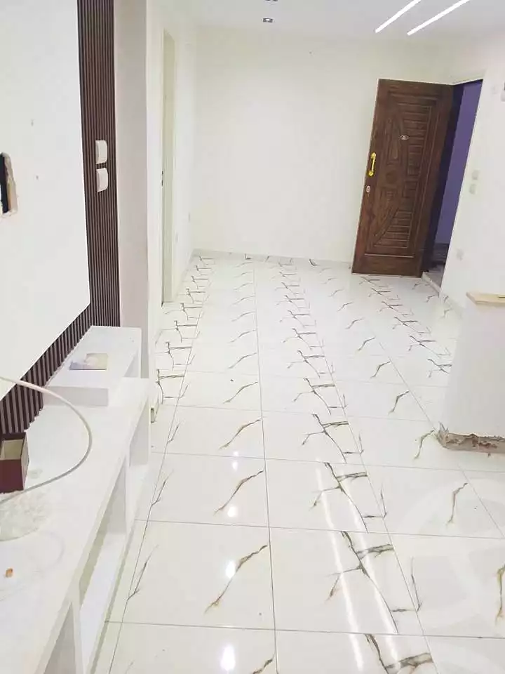 https://aqarmap.com.eg/ar/listing/7204705-for-sale-alexandria-sydy-bshr-sydy-bshr-bhry-gamal-abd-el-nasir-st
