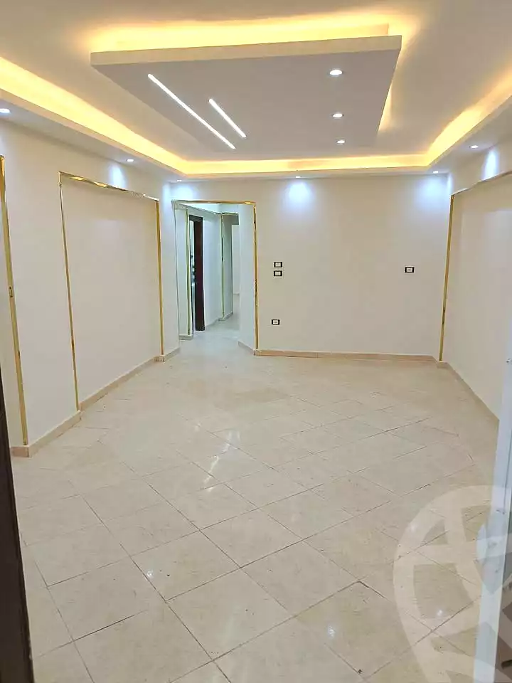 https://aqarmap.com.eg/ar/listing/7204763-for-sale-alexandria-al-agamy-el-hanouvel-radwan-st