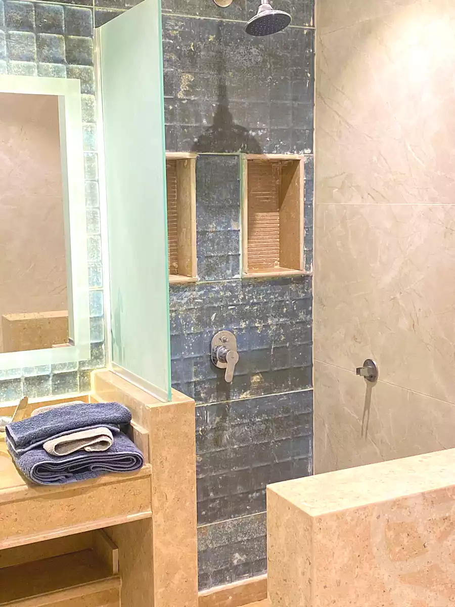 https://aqarmap.com.eg/en/listing/7204817-for-rent-cairo-el-sheikh-zayed-city-compounds-beverly-hills