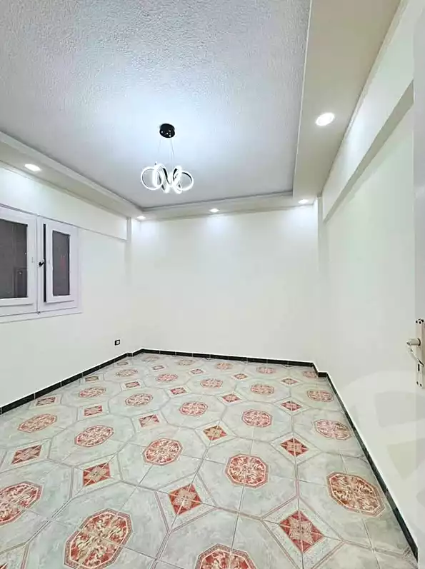 https://aqarmap.com.eg/ar/listing/7204858-for-sale-alexandria-al-agamy-shataa-el-nakheel