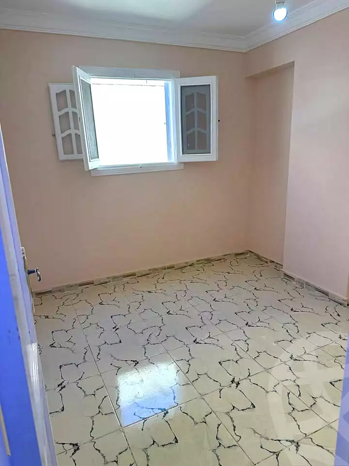 https://aqarmap.com.eg/ar/listing/7204903-for-sale-alexandria-al-agamy-el-hanouvel-abo-el-shawareb-st