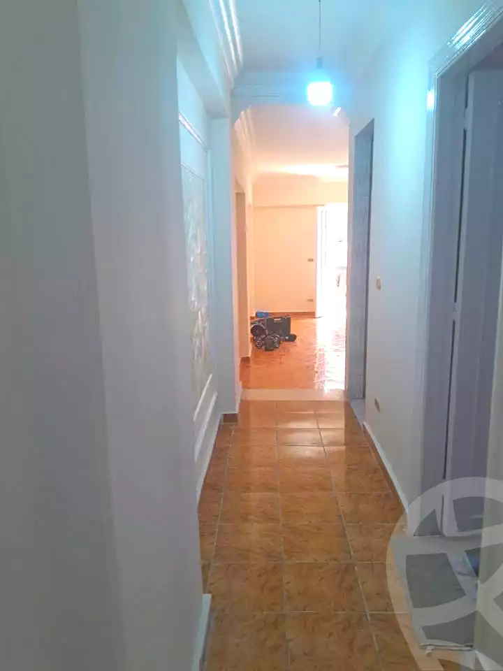 https://aqarmap.com.eg/ar/listing/7204988-for-sale-alexandria-el-asafra-l-sfr-bhry