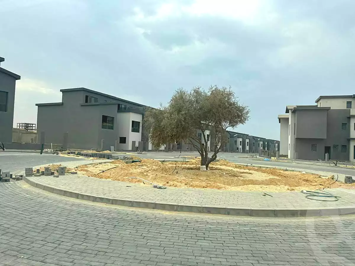 https://aqarmap.com.eg/ar/listing/7205061-for-sale-cairo-new-cairo-compounds-kmbwnd-kryk-twn-il-cazar