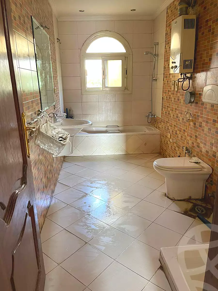 4 BR Twinhouse in Hadayek el Mohandesin, photo 12 of 13