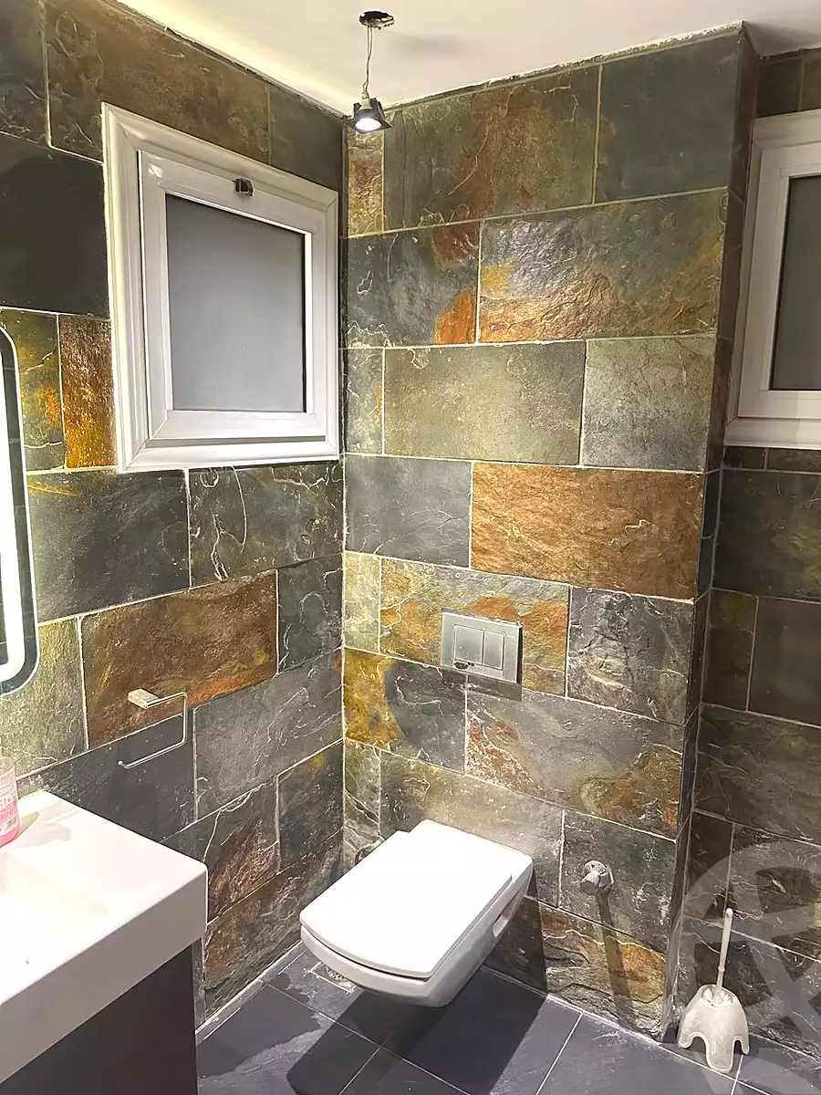 4 BR Villa in Royal City, photo 15 of 17