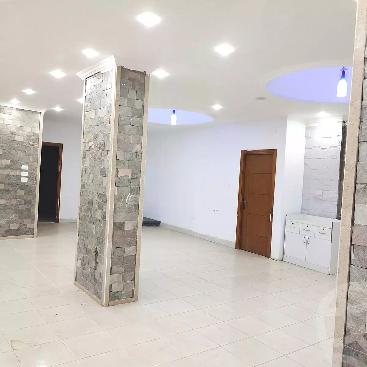 https://aqarmap.com.eg/ar/listing/7205272-for-rent-cairo-new-cairo-el-narges-el-narges-5-moushir-ahmed-ismail-st