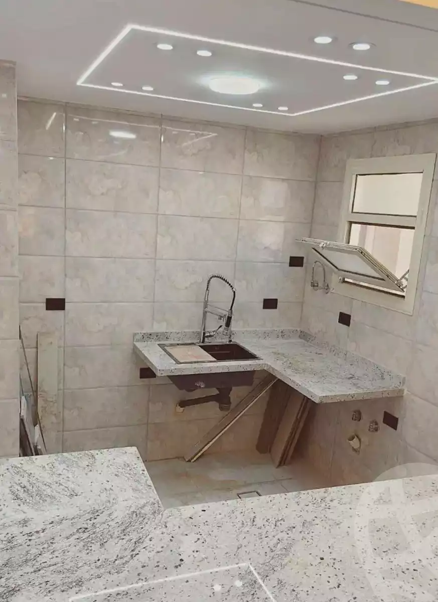 https://aqarmap.com.eg/ar/listing/7205300-for-rent-alexandria-moharram-bey