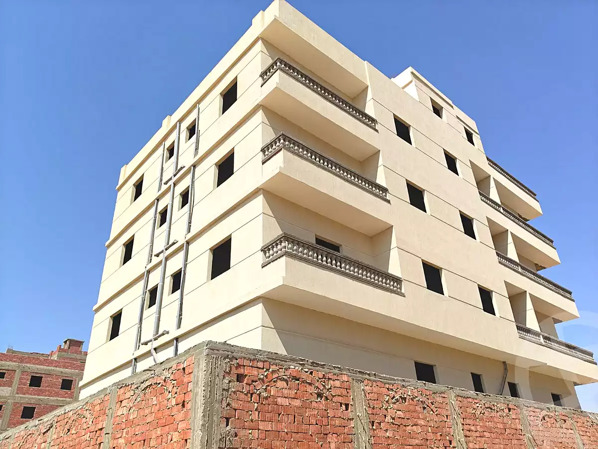 https://aqarmap.com.eg/en/listing/7205347-for-sale-cairo-new-cairo-bait-el-watan-shml-byt-lwtn