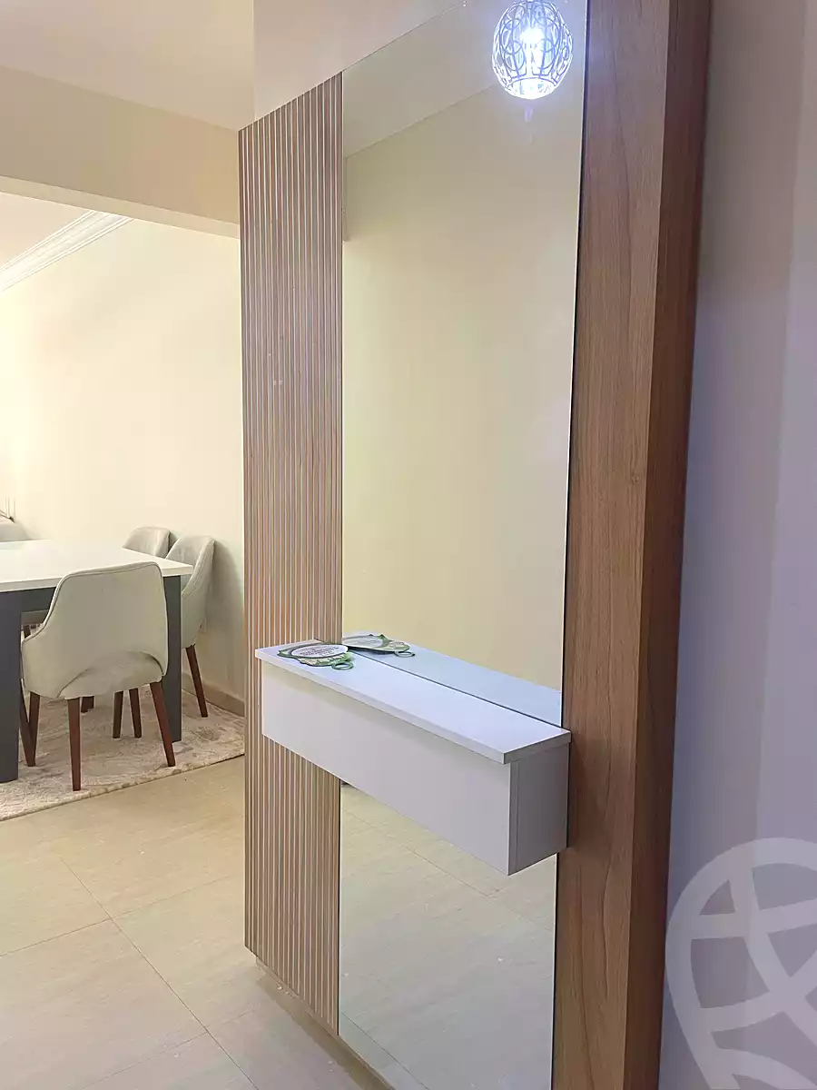 https://aqarmap.com.eg/ar/listing/7205402-for-rent-cairo-el-sheikh-zayed-city-compounds-jn-2