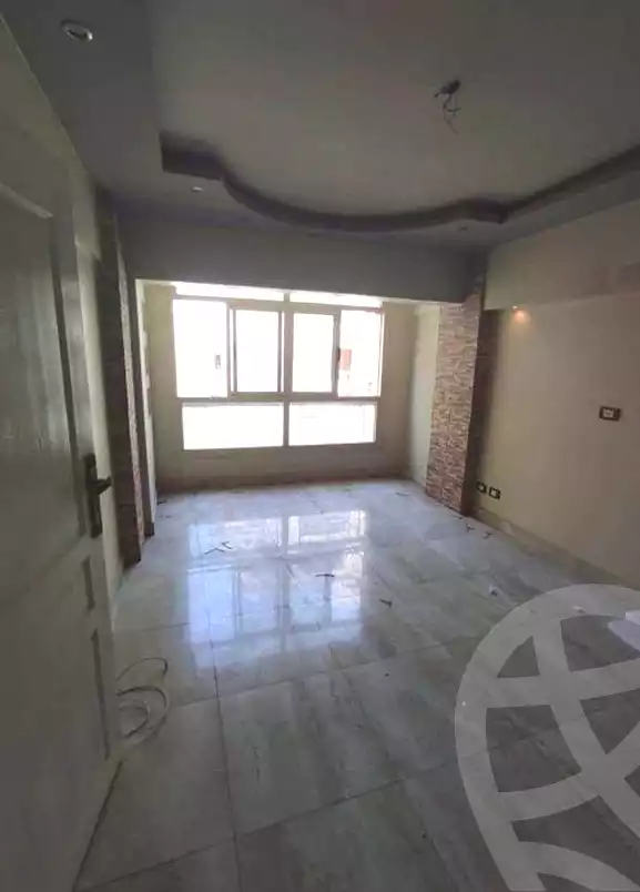 https://aqarmap.com.eg/ar/listing/7205968-for-rent-alexandria-moharram-bey
