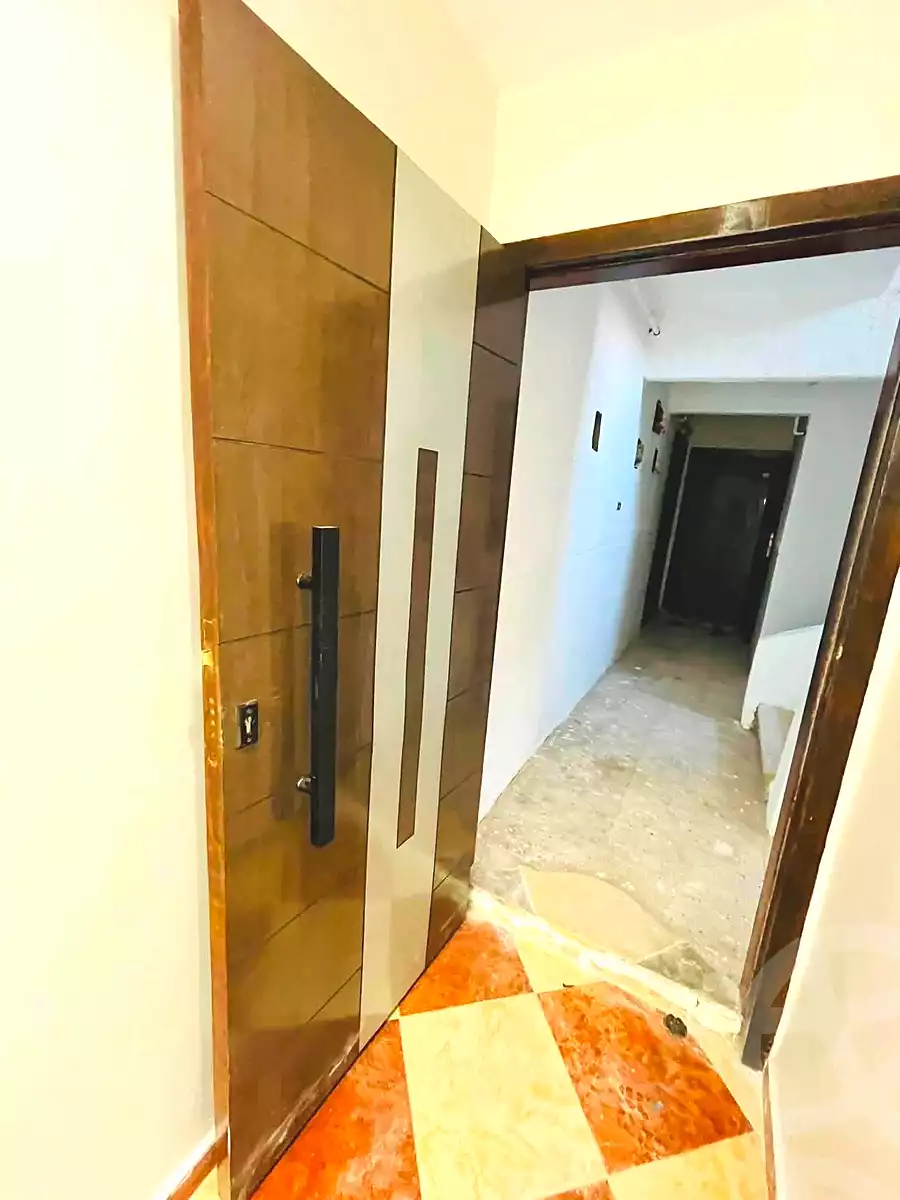 https://aqarmap.com.eg/ar/listing/7206161-for-sale-alexandria-lsywf-el-falki