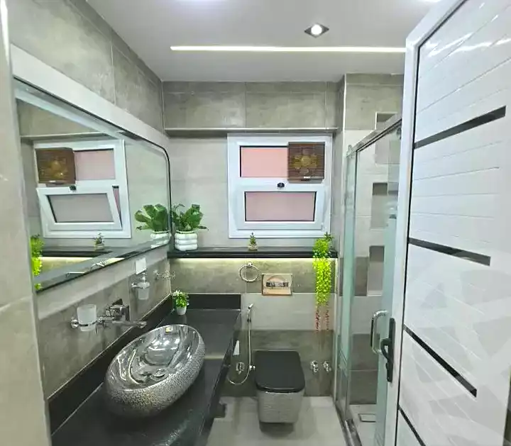 https://aqarmap.com.eg/en/listing/7206177-for-sale-alexandria-sydy-bshr-sydy-bshr-bhry-shr-mhmwd-l-yswy