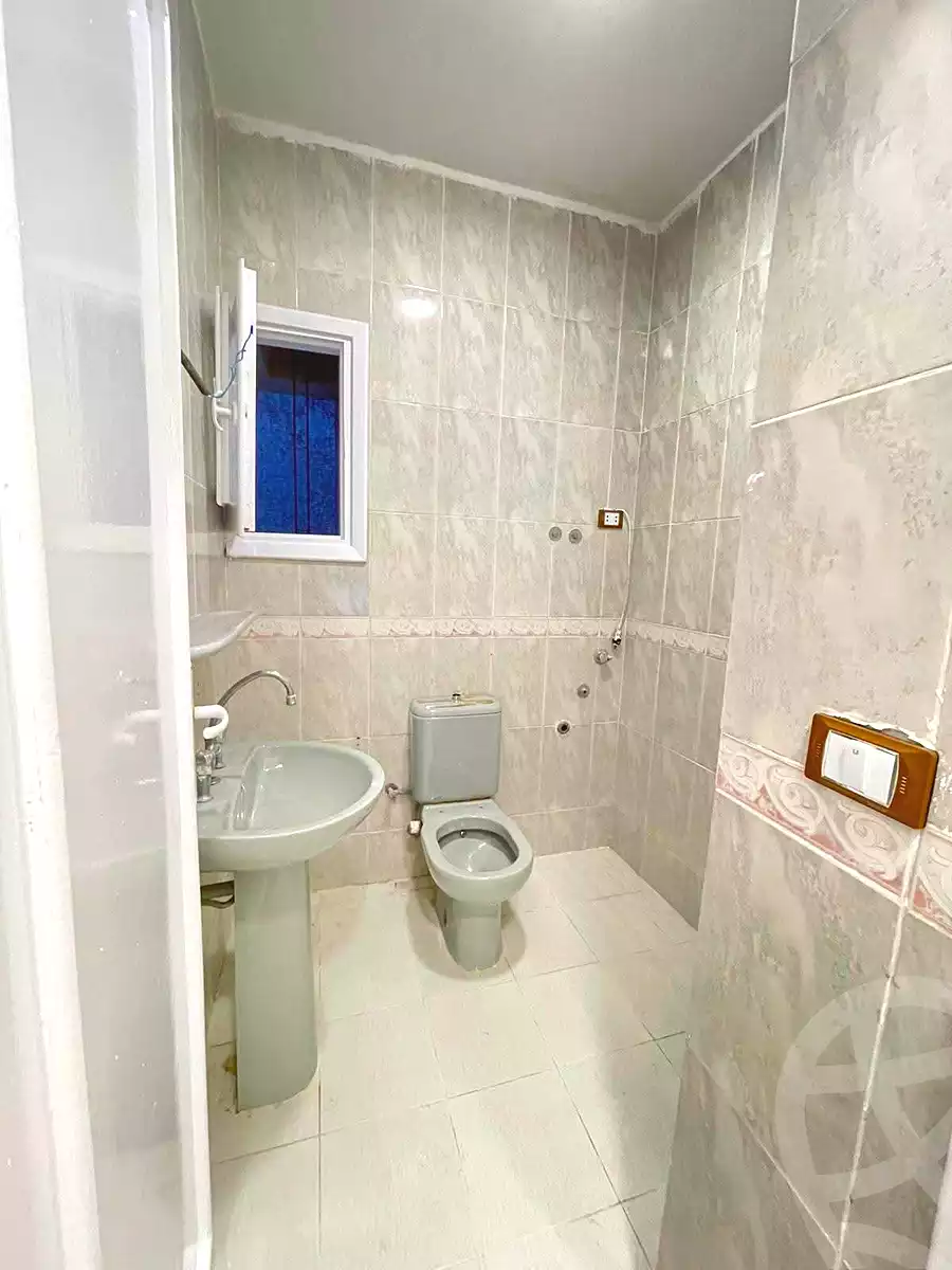 https://aqarmap.com.eg/ar/listing/7206396-for-sale-alexandria-al-agamy-shataa-el-nakheel