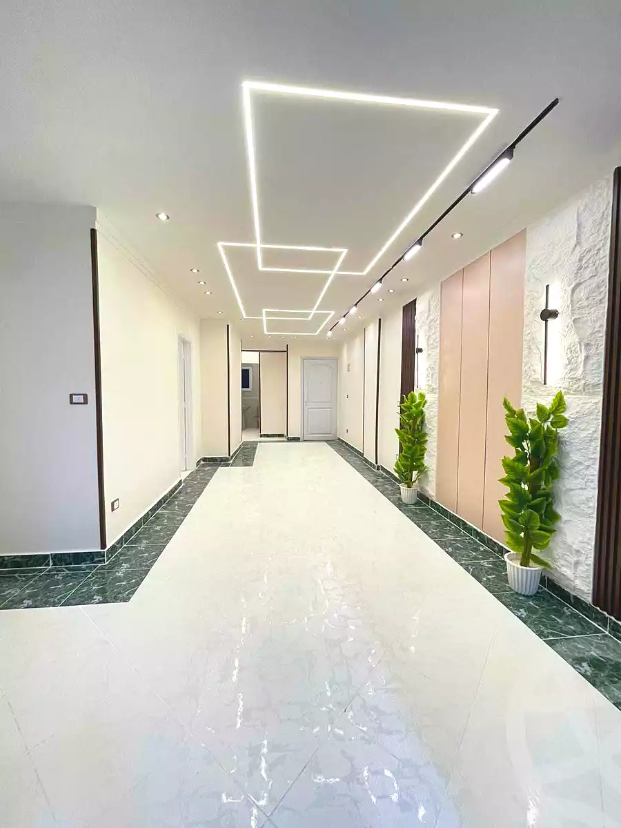 https://aqarmap.com.eg/ar/listing/7206396-for-sale-alexandria-al-agamy-shataa-el-nakheel