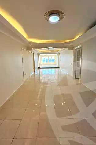 https://aqarmap.com.eg/en/listing/7206559-for-sale-cairo-el-maadi-kornish-el-maadi